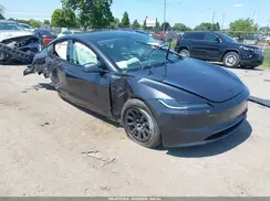 5YJ3E1EA6TF141585 2026 TESLA MODEL 3