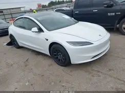 5YJ3E1EA6TF141991 2026 TESLA MODEL 3