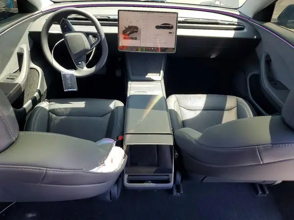 5YJ3E1EA6TF157981 2026 TESLA MODEL 3 - Image 8