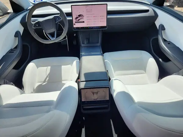 5YJ3E1EA6TF163683 2026 TESLA MODEL 3 - Image 8