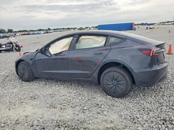 5YJ3E1EA6TF191936 2026 TESLA MODEL 3 - Image 2