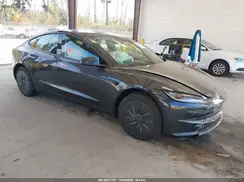 5YJ3E1EA6TF216589 2026 TESLA MODEL 3