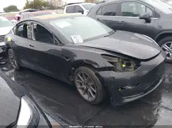 5YJ3E1EA7HF001195 2017 TESLA MODEL 3