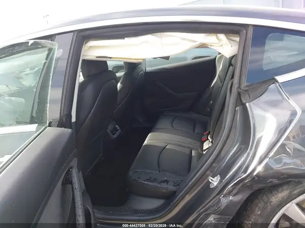 5YJ3E1EA7HF001732 2017 TESLA MODEL 3 - Image 8
