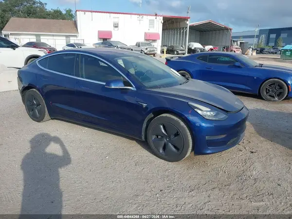 5YJ3E1EA7HF002301 2017 TESLA MODEL 3 - Image 1