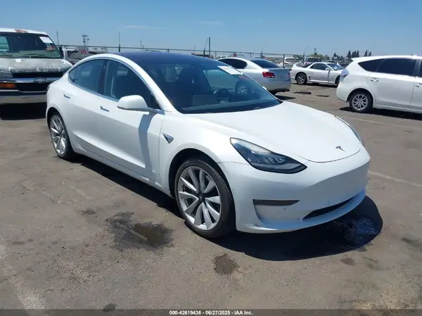 5YJ3E1EA7HF003772 2017 TESLA MODEL 3 - Image 1