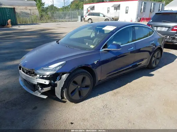 5YJ3E1EA7JF003079 2018 TESLA MODEL 3 - Image 2
