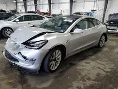 5YJ3E1EA7JF006127 2018 TESLA MODEL 3