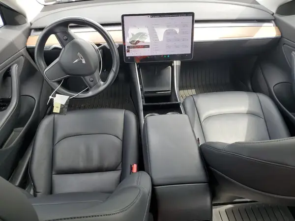 5YJ3E1EA7JF006127 2018 TESLA MODEL 3 - Image 8