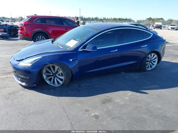 5YJ3E1EA7JF006323 2018 TESLA MODEL 3 - Image 2