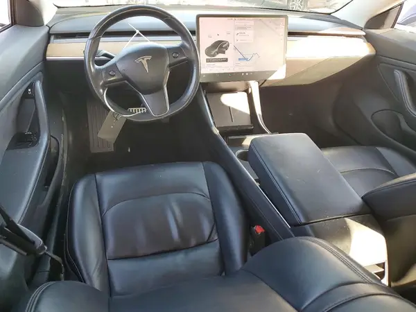 5YJ3E1EA7JF007813 2018 TESLA MODEL 3 - Image 8