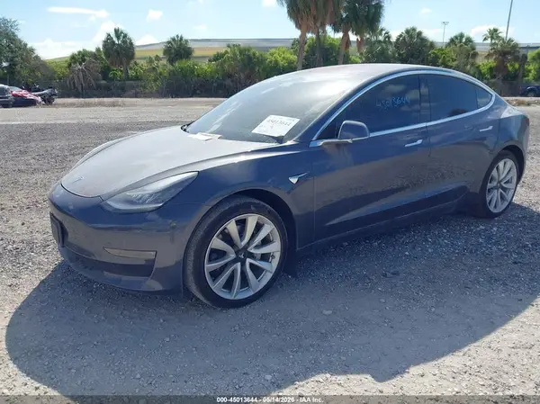 5YJ3E1EA7JF007830 2018 TESLA MODEL 3 - Image 2