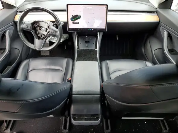 5YJ3E1EA7JF010565 2018 TESLA MODEL 3 - Image 8