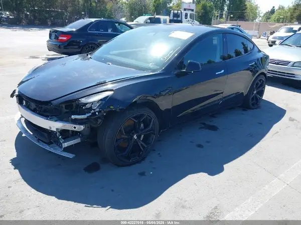 5YJ3E1EA7JF011411 2018 TESLA MODEL 3 - Image 2