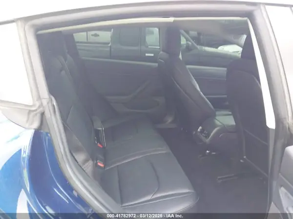 5YJ3E1EA7JF012249 2018 TESLA MODEL 3 - Image 8