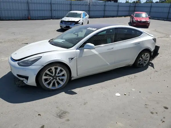 5YJ3E1EA7JF012395 2018 TESLA MODEL 3 - Image 1