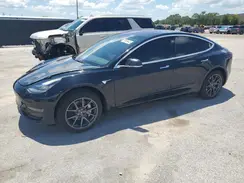 5YJ3E1EA7JF016057 2018 TESLA MODEL 3