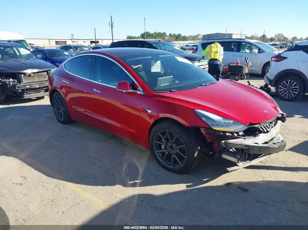 5YJ3E1EA7JF016690 2018 TESLA MODEL 3 - Image 1