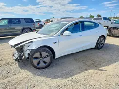 5YJ3E1EA7JF017256 2018 TESLA MODEL 3