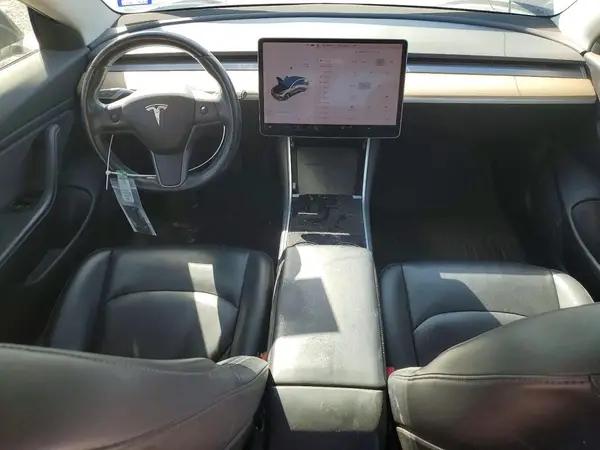 5YJ3E1EA7JF017483 2018 TESLA MODEL 3 - Image 8