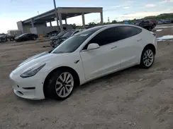 5YJ3E1EA7JF019699 2018 TESLA MODEL 3