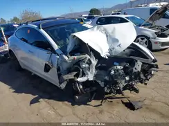 5YJ3E1EA7JF019783 2018 TESLA MODEL 3