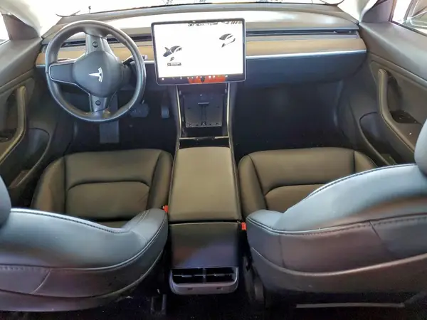 5YJ3E1EA7JF020559 2018 TESLA MODEL 3 - Image 8