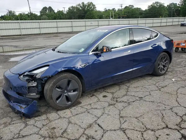 5YJ3E1EA7JF022487 2018 TESLA MODEL 3 - Image 1