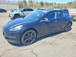 5YJ3E1EA7JF023476 2018 TESLA MODEL 3