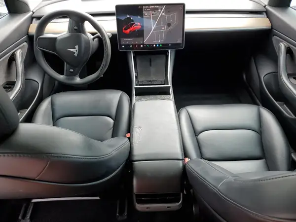 5YJ3E1EA7JF027639 2018 TESLA MODEL 3 - Image 8