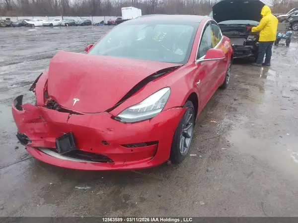 5YJ3E1EA7JF029245 2018 TESLA MODEL 3 - Image 2