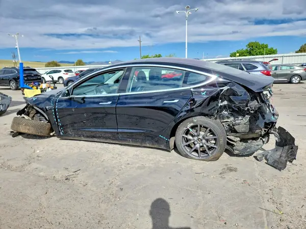 5YJ3E1EA7JF030444 2018 TESLA MODEL 3 - Image 2