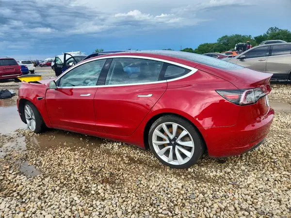 5YJ3E1EA7JF031707 2018 TESLA MODEL 3 - Image 2