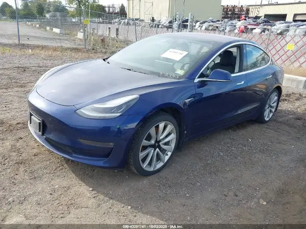 5YJ3E1EA7JF032923 2018 TESLA MODEL 3 - Image 2
