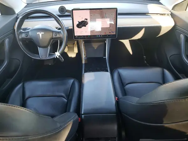 5YJ3E1EA7JF033036 2018 TESLA MODEL 3 - Image 8