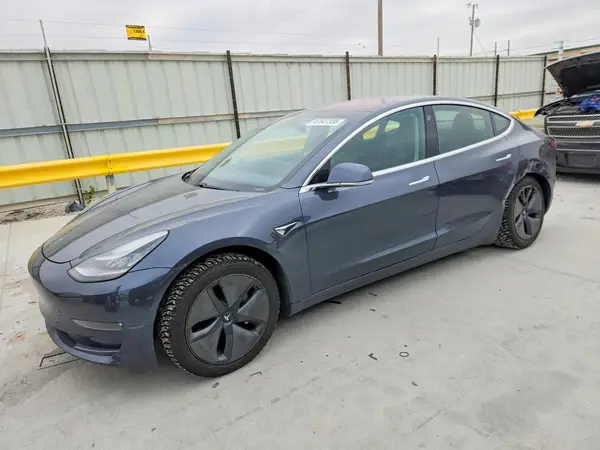 5YJ3E1EA7JF033554 2018 TESLA MODEL 3 - Image 1