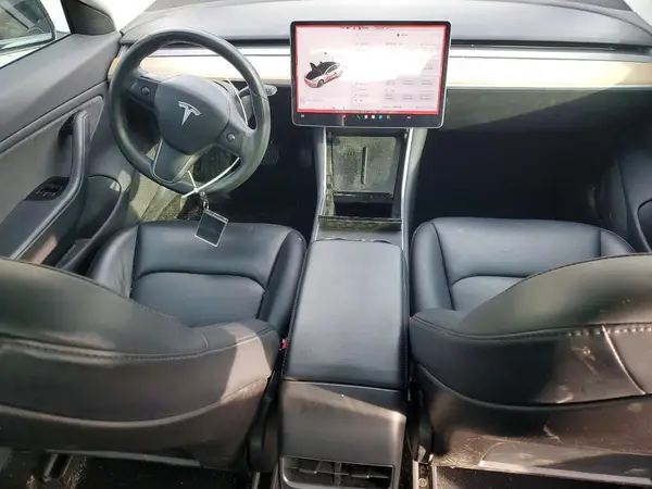 5YJ3E1EA7JF033800 2018 TESLA MODEL 3 - Image 8