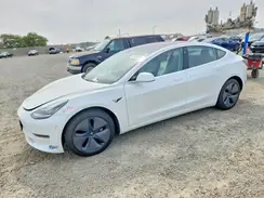 5YJ3E1EA7JF035255 2018 TESLA MODEL 3