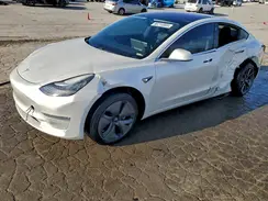 5YJ3E1EA7JF035420 2018 TESLA MODEL 3