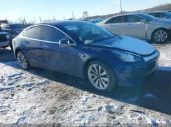 5YJ3E1EA7JF036583 2018 TESLA MODEL 3