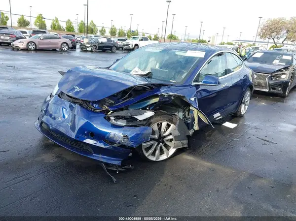 5YJ3E1EA7JF037121 2018 TESLA MODEL 3 - Image 2