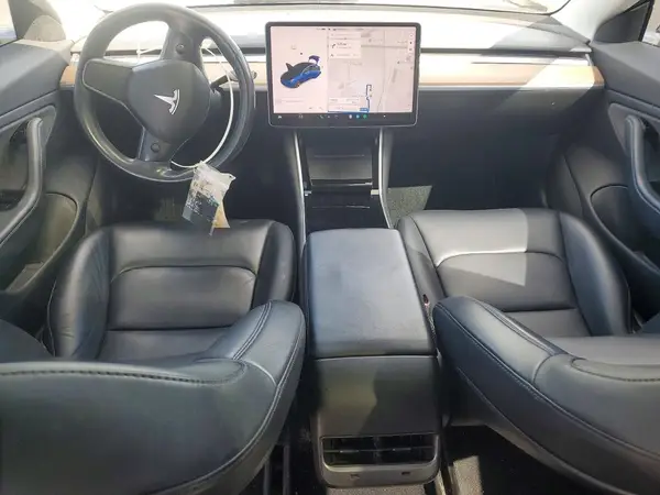 5YJ3E1EA7JF038141 2018 TESLA MODEL 3 - Image 8