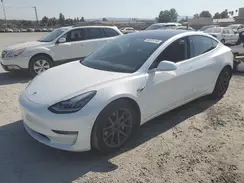 5YJ3E1EA7JF041623 2018 TESLA MODEL 3