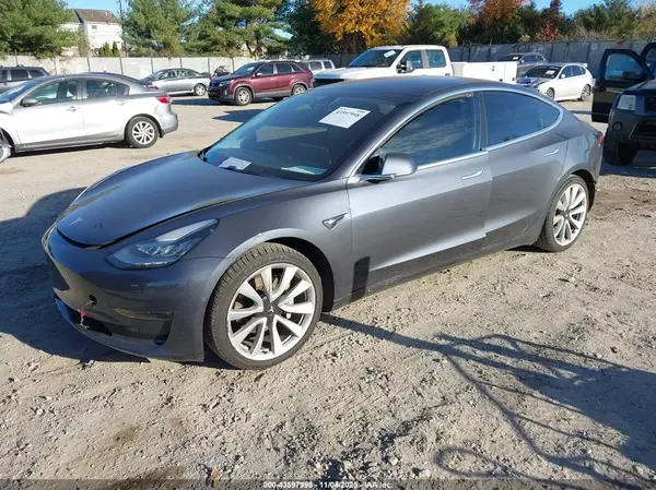 5YJ3E1EA7JF042433 2018 TESLA MODEL 3 - Image 2