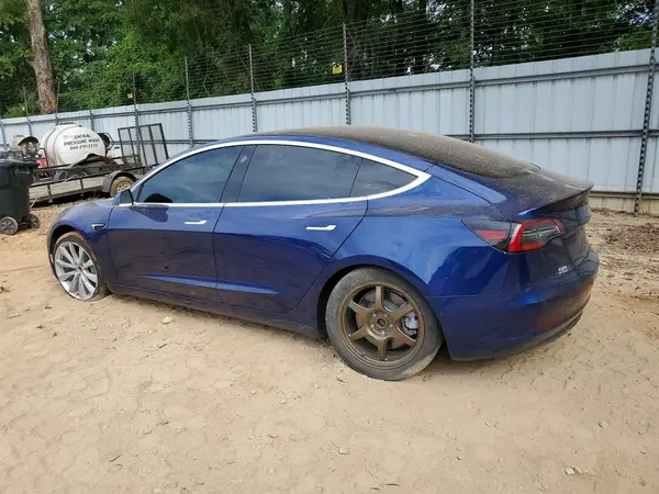 5YJ3E1EA7JF042738 2018 TESLA MODEL 3 - Image 2