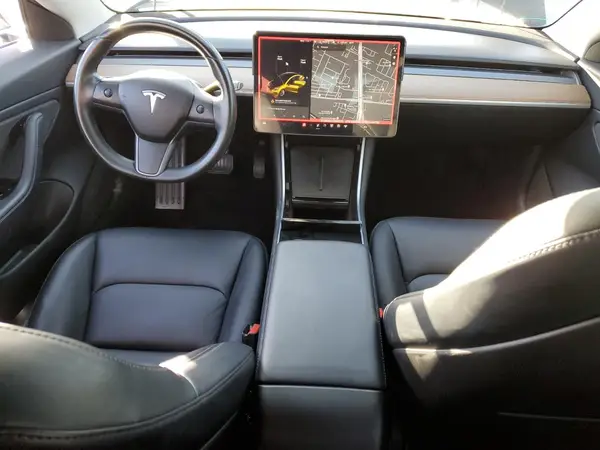 5YJ3E1EA7JF042772 2018 TESLA MODEL 3 - Image 8