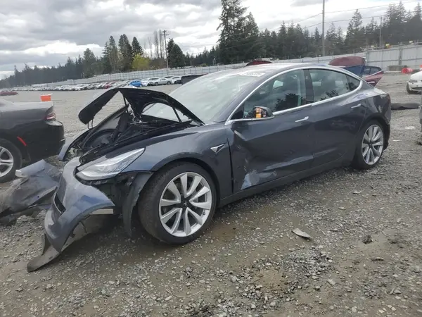 5YJ3E1EA7JF045431 2018 TESLA MODEL 3 - Image 1