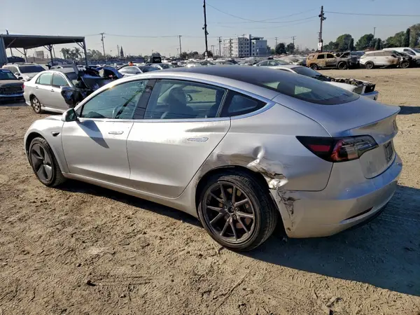 5YJ3E1EA7JF045932 2018 TESLA MODEL 3 - Image 2