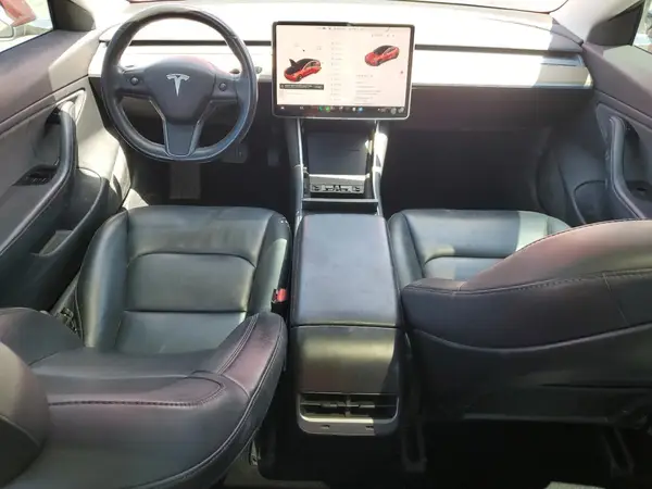 5YJ3E1EA7JF045946 2018 TESLA MODEL 3 - Image 8