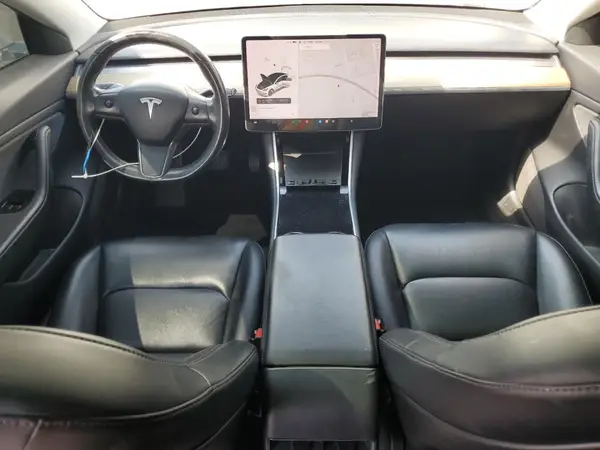 5YJ3E1EA7JF049138 2018 TESLA MODEL 3 - Image 8
